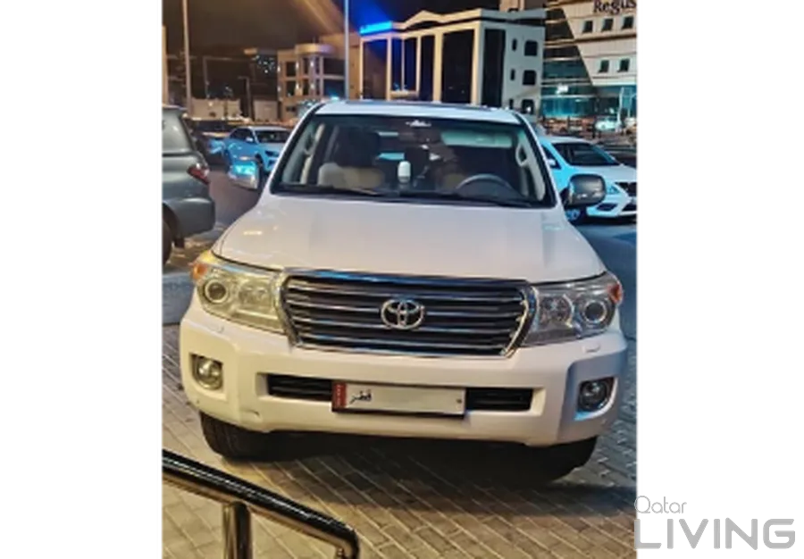 Toyota Land Cruiser GXR 2014 — QatarLiving